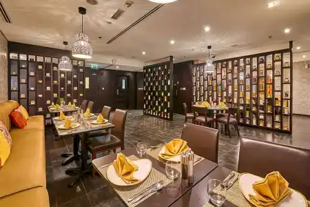 Ramada and Suites by Wyndham Dubai JBR - 9