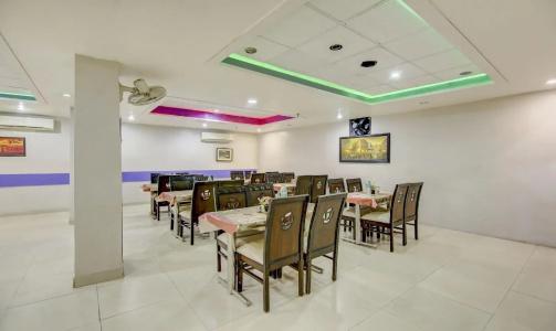 Treebo Trend Rockwell Plaza Karol Bagh - 20