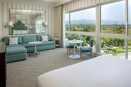 The Beverly Hilton - 140