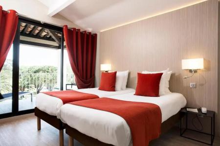 Sowells Saint Tropez - 76