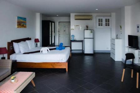 Deng's kamala beach Guesthouse - 41