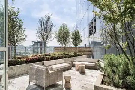 JW Marriott Parq - 25