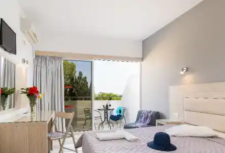 Sabina - 23