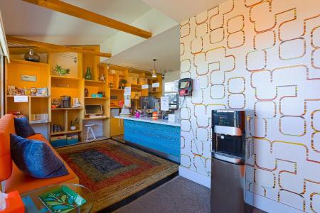 Coast River Inn By Oyo - 1