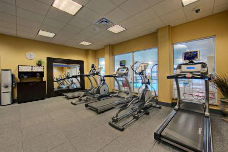 Hampton Inn & Suites-Bricktown - 19
