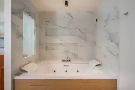 Hyperion City with Heated Pool - 299