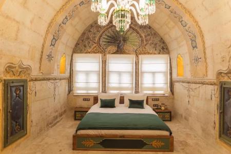 Solo Cave Suites - 51