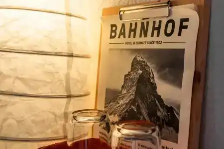 Bahnhof - 49
