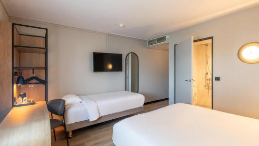 Campanile Roissy - 51