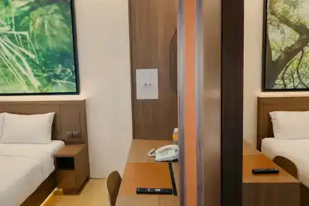 Lion Peak Raffles - Staycation Approved - 40