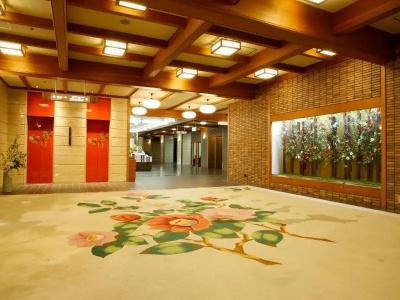 Yamanaka Onsen Hanatsubaki - 16