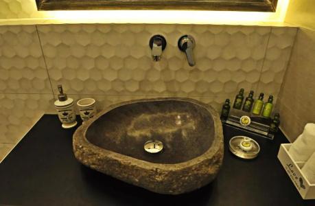 The Athenians Modern - 42
