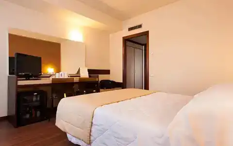 Astoria Palace - 25