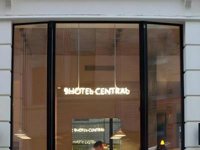 9Central - 30