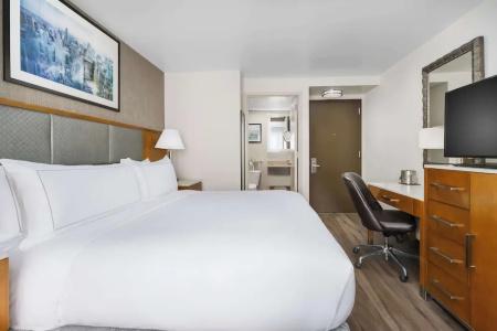 DoubleTree by Hilton - Chelsea - 32