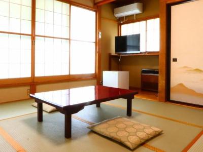 Takanoya - 3