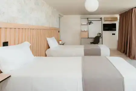 Aqua Beachfront Elegant - 41