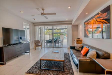 Coconut Grove - 47