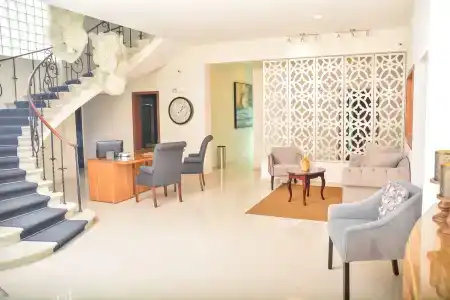 Alborata Boutique - 1