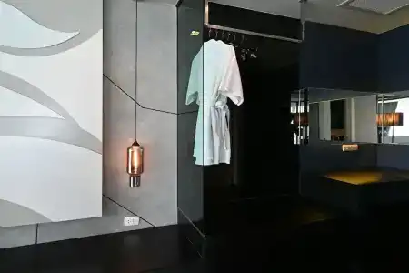 @T Boutique - 218