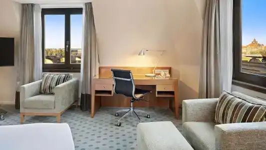 Hilton Dresden - 50