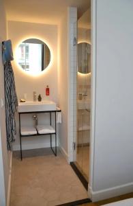 Finch - Boutique - 101