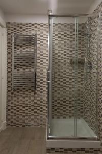 Savoy Riviera - 11