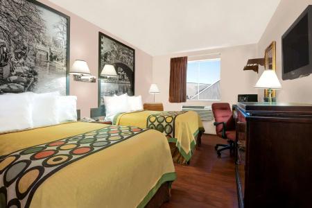 Super 8 by Wyndham San Antonio/I-35 North - 6
