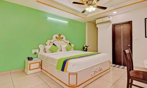 Treebo Trend Raj Elegance Nagavara - 118