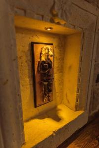 Solo Cave Suites - 115