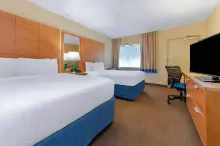 La Quinta Inn by Wyndham Ft. Lauderdale Northeast - 4