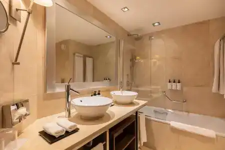 Intercontinental Lisbon, An Ihg - 30