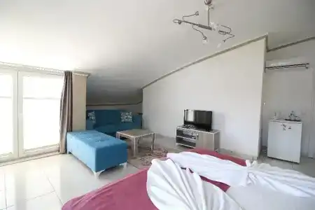 Güden-Pearl - 118