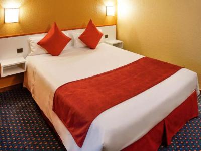Mercure - 42