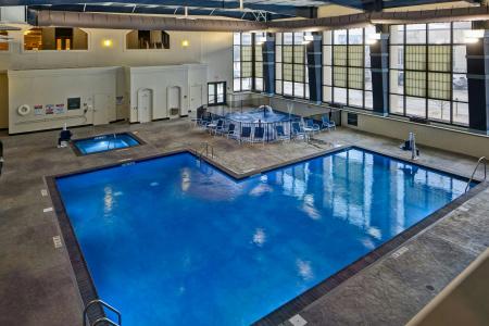 Four Points by Sheraton - 18