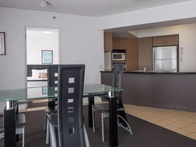 Broadbeach Savannah - 48