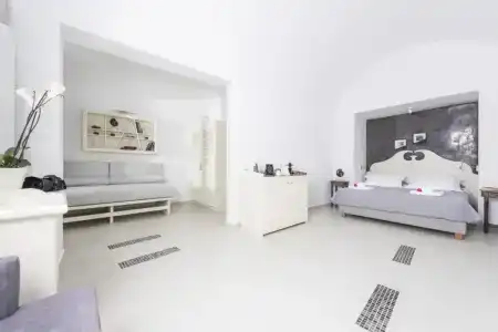 Ambition Suites - 32