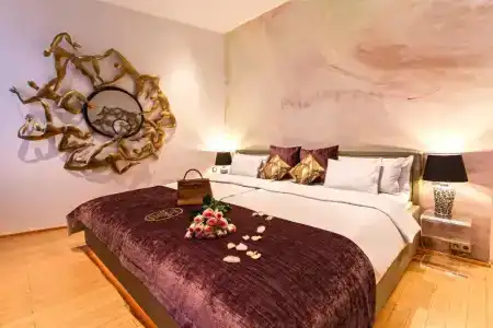 House of Time - Fancy Suites - 35