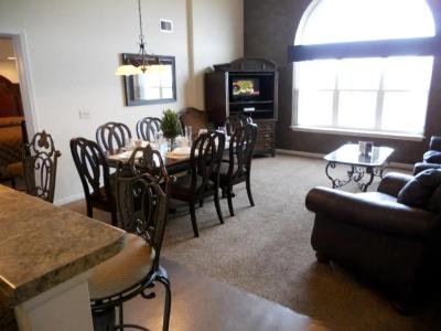 Grand Crowne by Capital Vacations - 17
