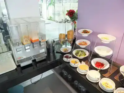 Bella b All Suite Bangkok - 11