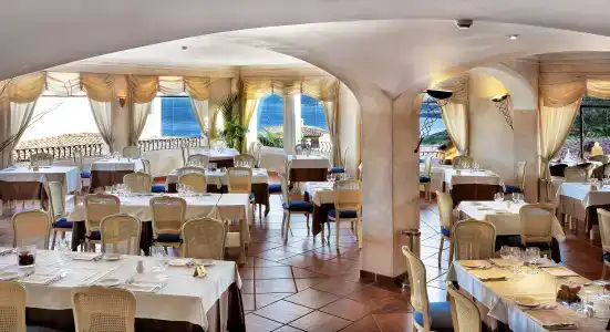 Colonna Resort - 9