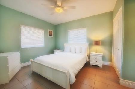 Hollywood Beachside Boutique Suite - 60