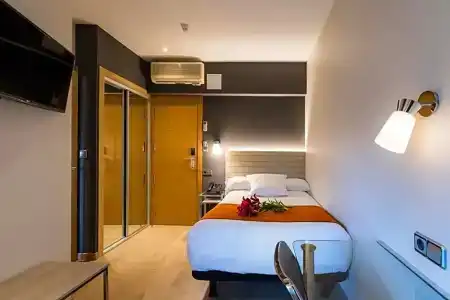 Avenida - 42