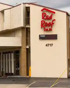 Red Roof Inn - 0