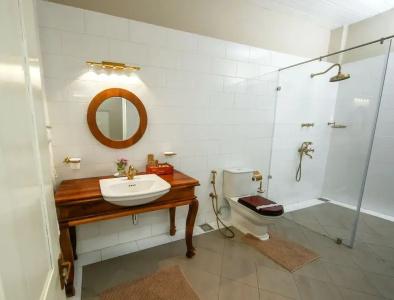 Castle Hill Bungalow - 56