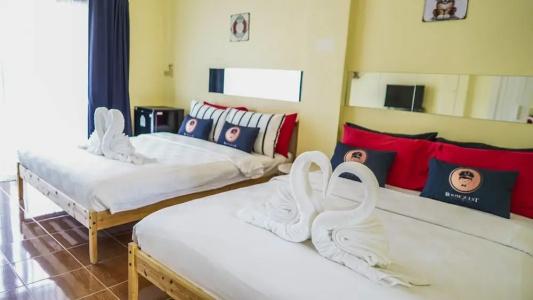 The One Apartment Bangsaray by RoomQuest - 52