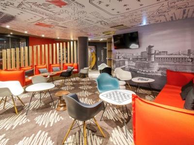 ibis Marseille Timone - 13