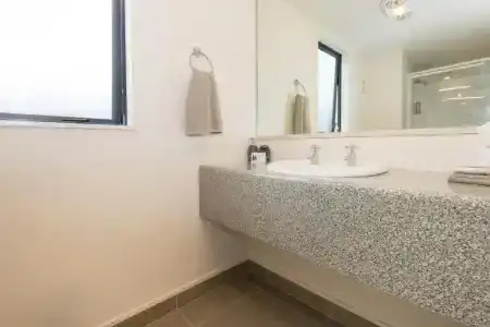 Bella Vista - 74
