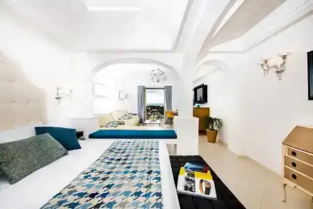Eden Roc Suites - 72