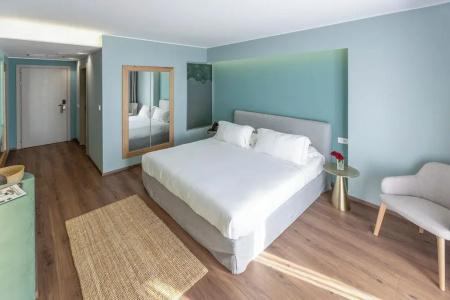 Priam Luxury Resort - 32